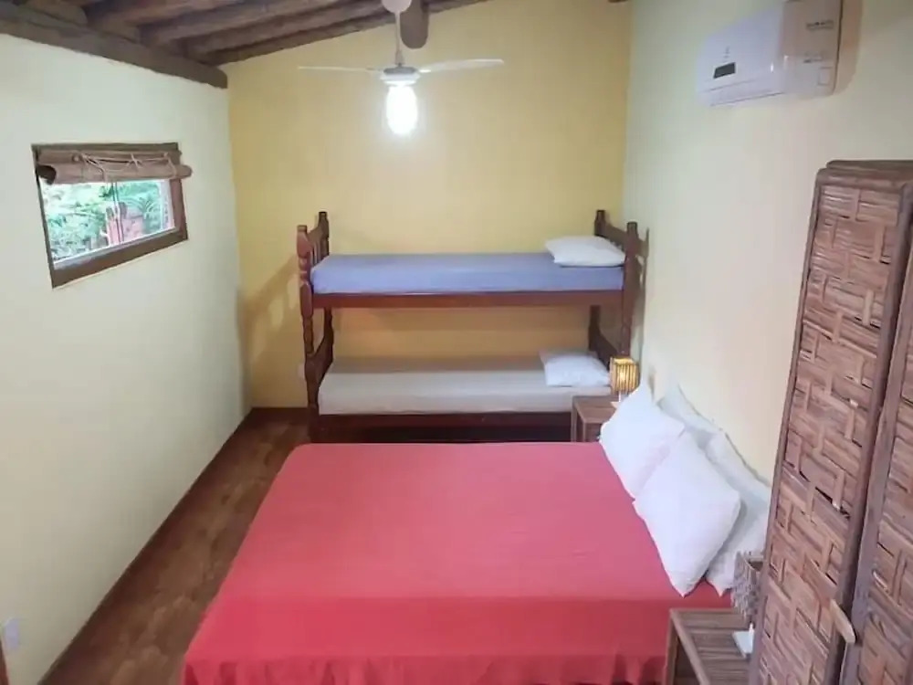 Casa de Temporada 4 Coqueiros, 16 Hóspedes, Piscina, 4 Suítes e Churrasqueira em Itacaré Bahia