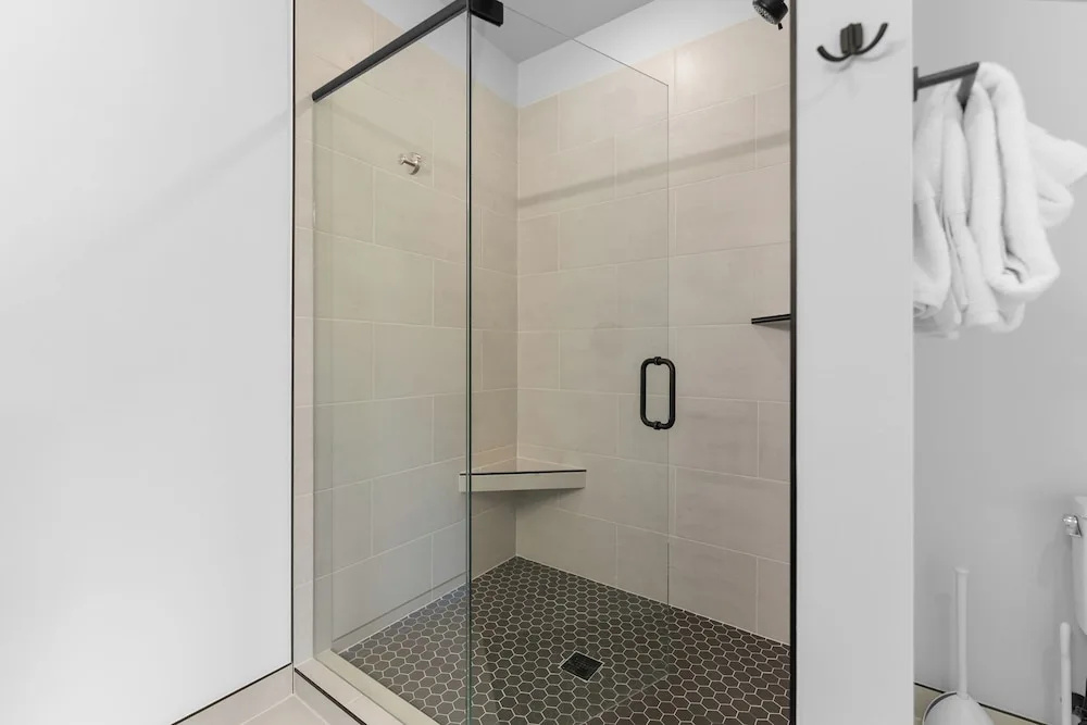 Brightwood #308, Building 2