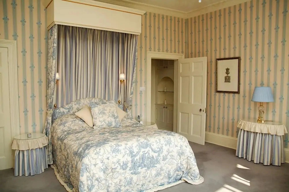 PBC Perriford House