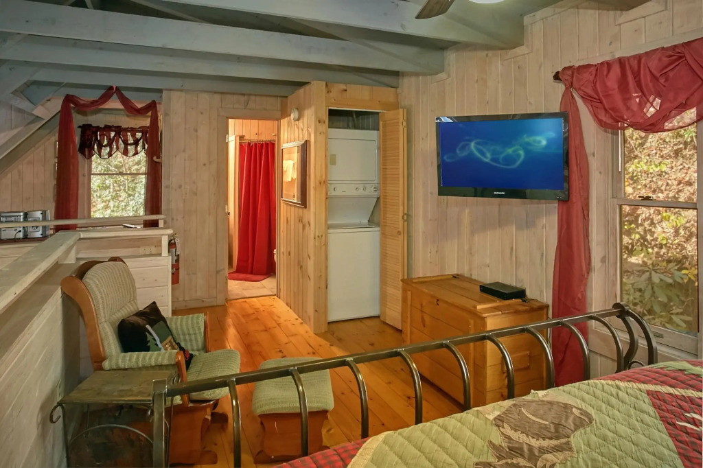 Cozy Creek