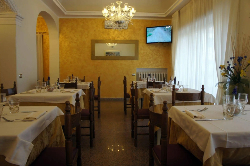 Hotel Solaris