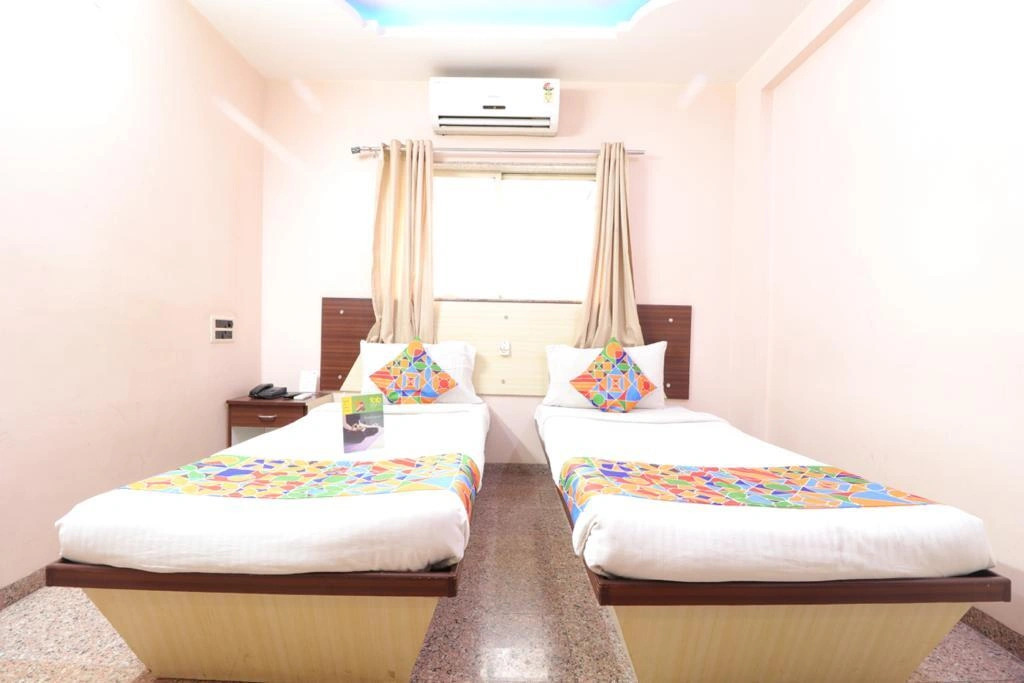 OYO 3780 Hotel Crystal Court