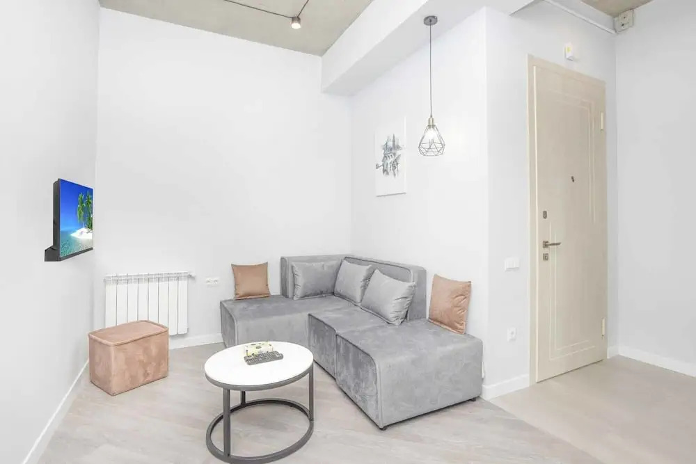 Stay Inn на ул. Амиряна, 26/4