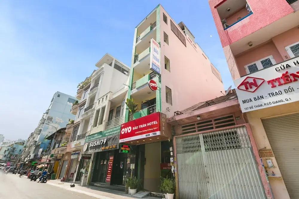 Bao Tran Hotel by OYO Rooms