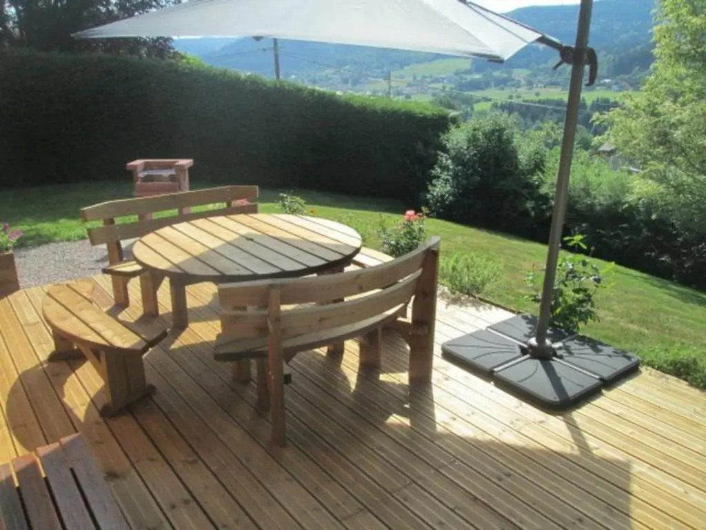 Chalet confortable à Cleurie avec WIFI, cheminée et terrasse - FR-1-589-71