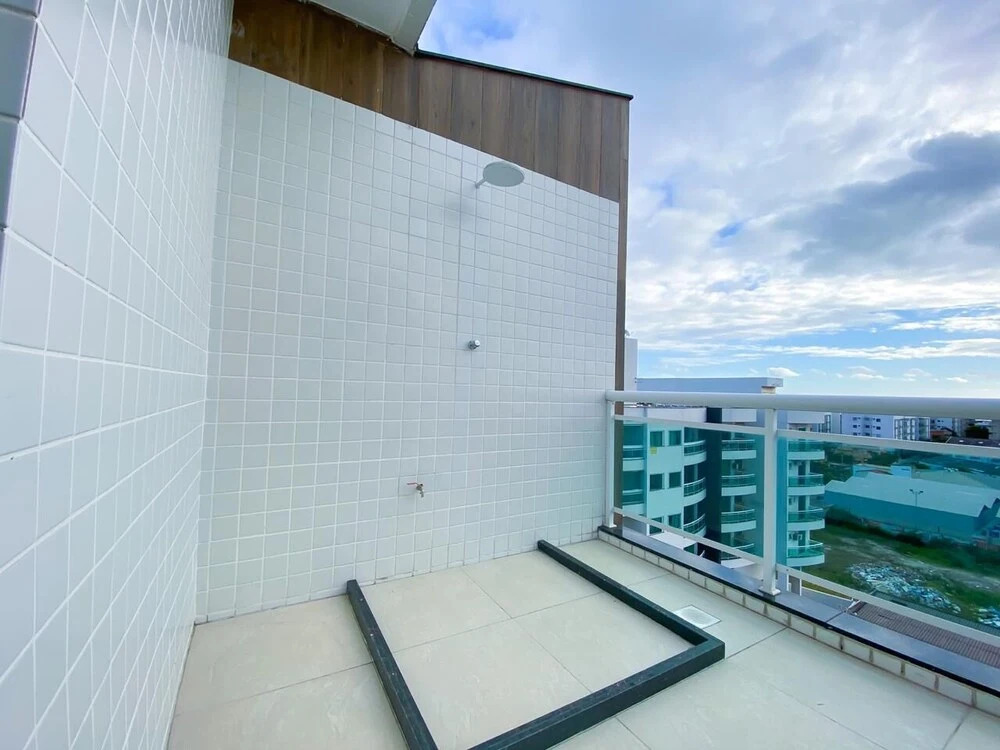 Apartamento Duplex com Localização Privilegiada e Pôr dol Sol - 405