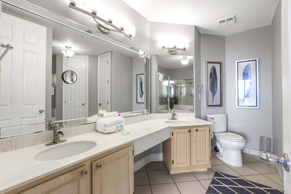 Grand Pointe 313- Gulf Front 3 Bedrooms 3 5 Baths 3rd Floor Huge Balcony