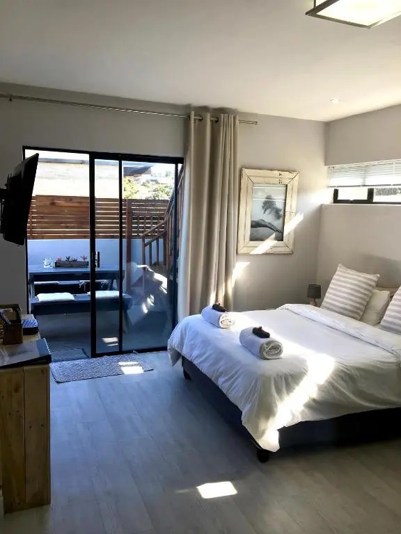 Lower Point Surf Studio
