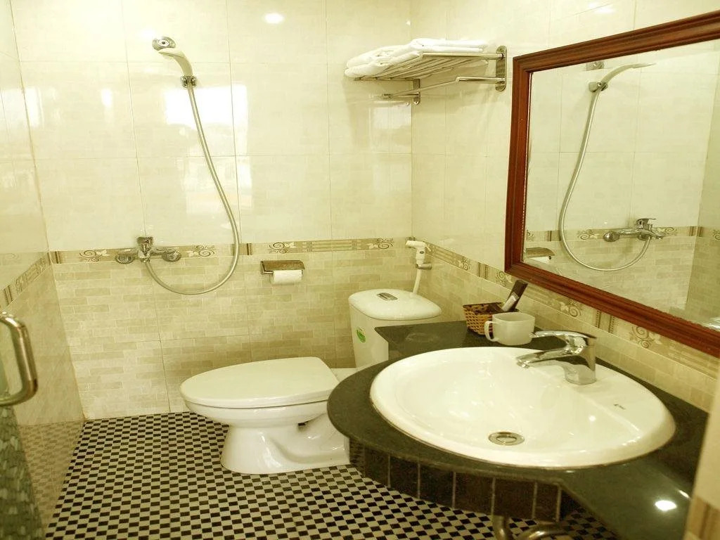 Hoa Lu Hotel 2