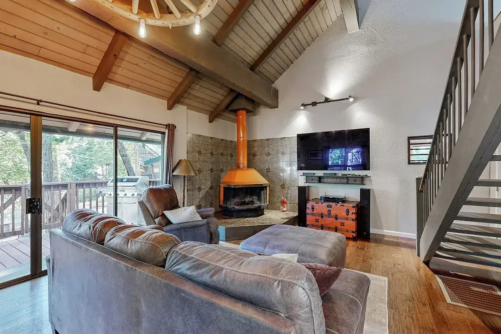 Walk to Golf & Restaurants: Serene Twain Harte Gem