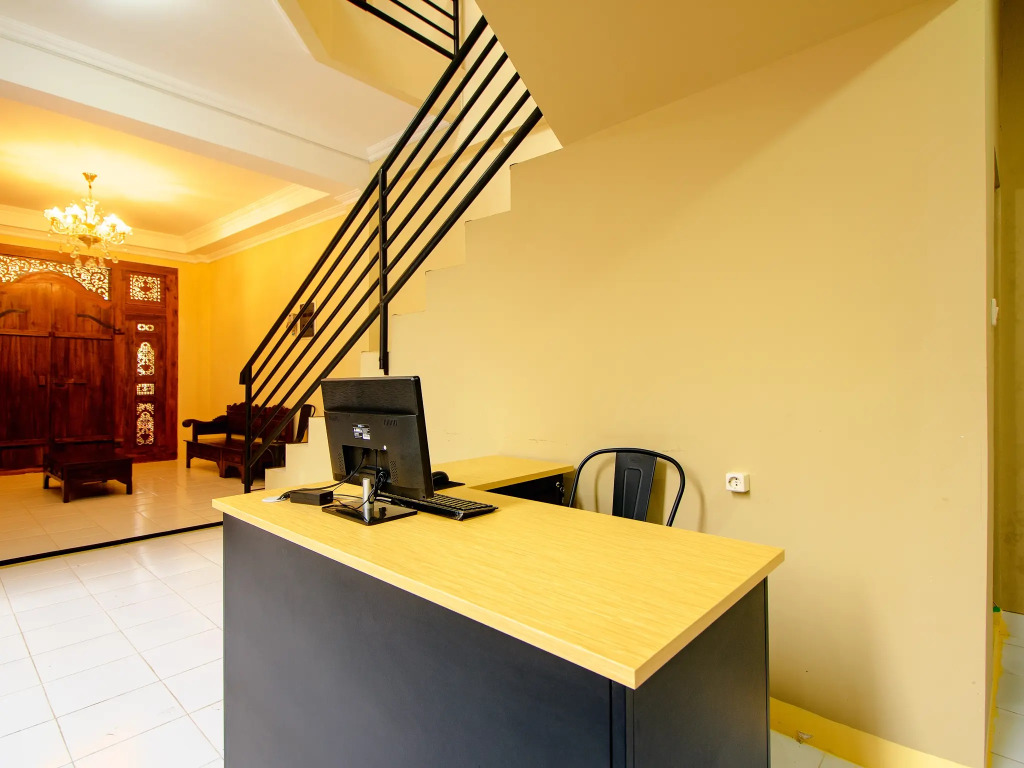 Omah Astu Syariah by OYO Rooms