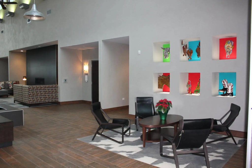 Homewood Suites By Hilton Techridge Parmer At I 35