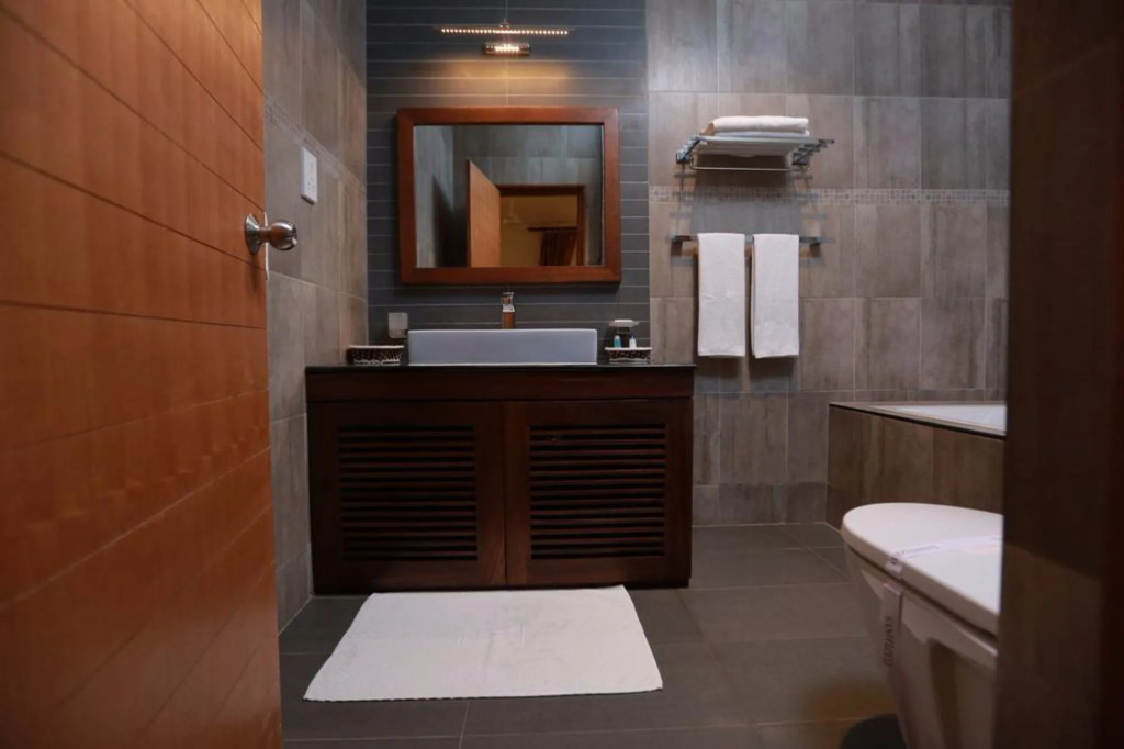 Refresh Hotel Hikkaduwa