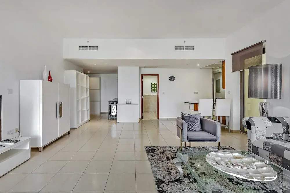 1BR Apartment with Marina View at Sadaf