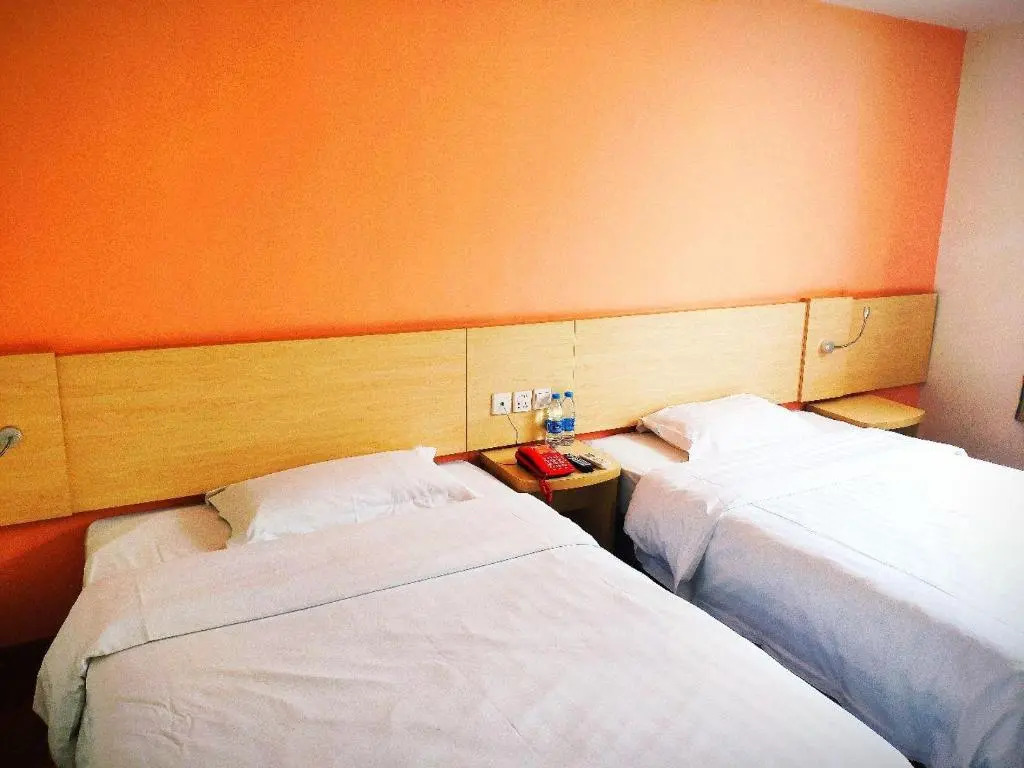 7Days Inn ChengDu RenShou Shuyuan Road Haochi Street