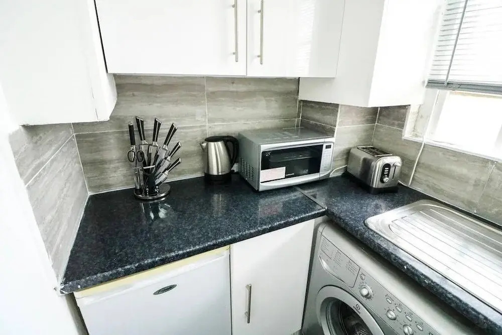 Chique & Spacious top floor 1Bed Oxford St.