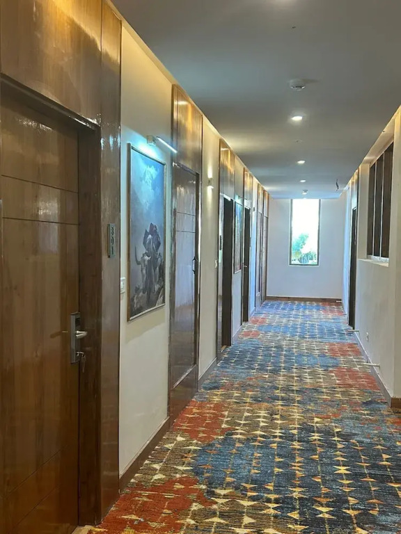 Hotel Zimskhang Villa