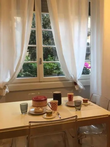 FLAT66