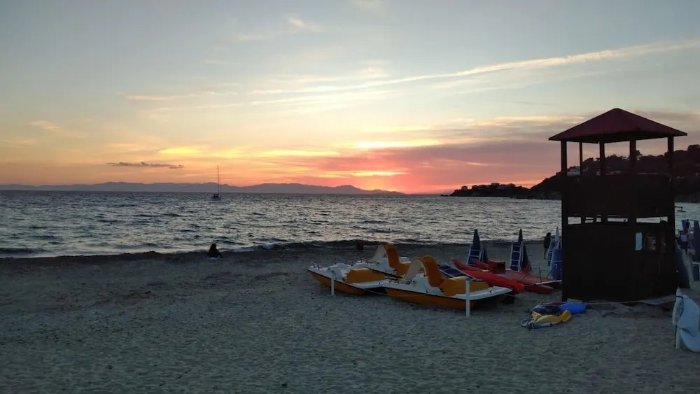 Luxury Beach Escape, Sea View Hottub,cinema Lounge