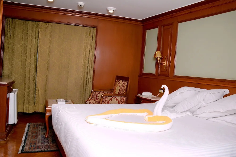 Nile Cruise Luxor Aswan 3,4 and 7 nights