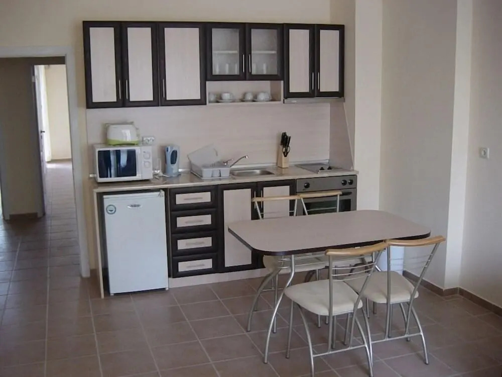 Summer Dreams Apartments