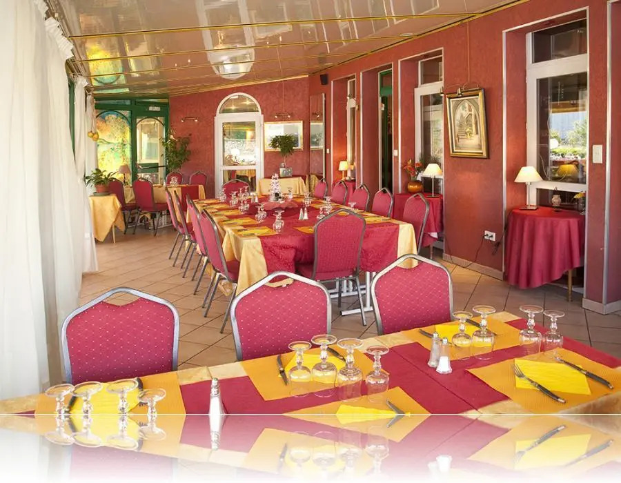 Logis Hôtel Restaurant LAbri