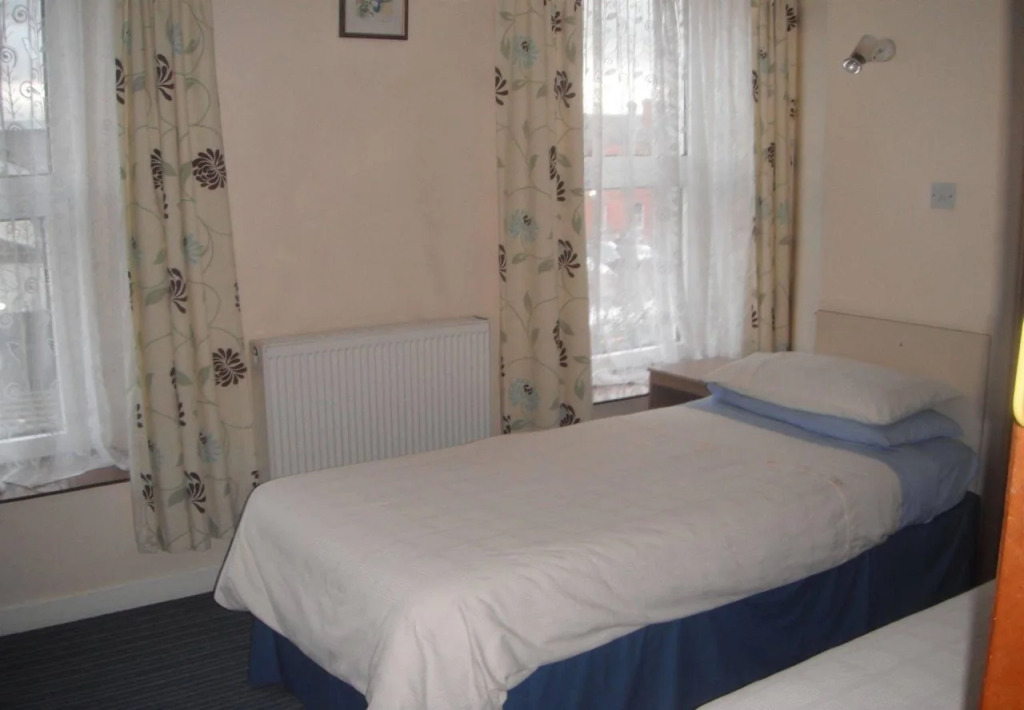 Clon Ross Guesthouse