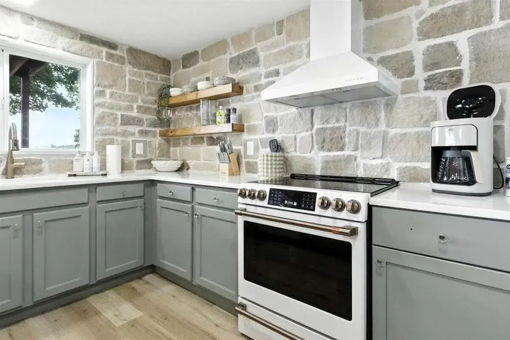Hot Tub, Main Channel Views, Great Outdoor Spaces, Blackstone