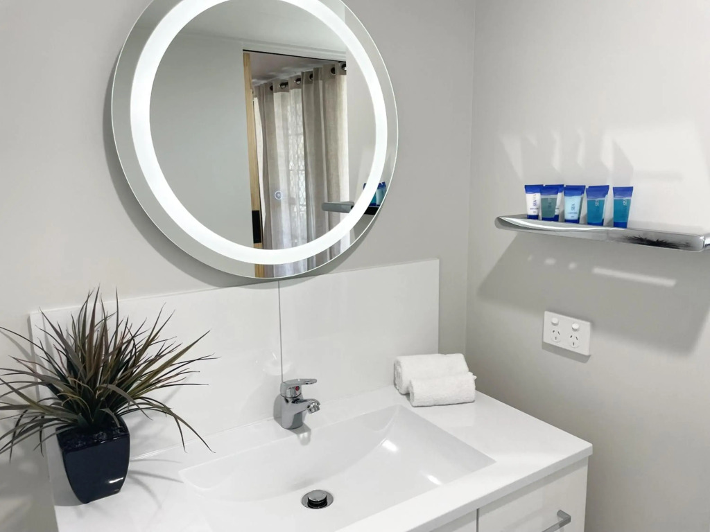 Bribie Beach Bungalow