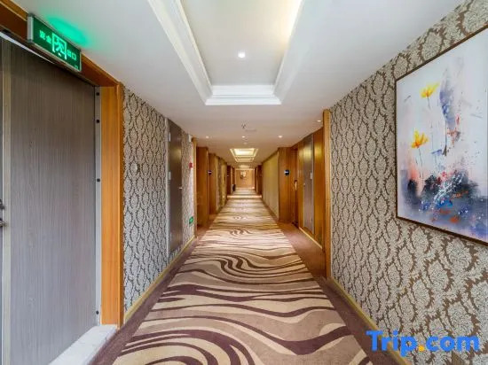 Leshan Hotel