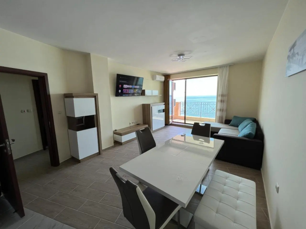 "Rock and Wave" Apartments with sea view in Sozopol