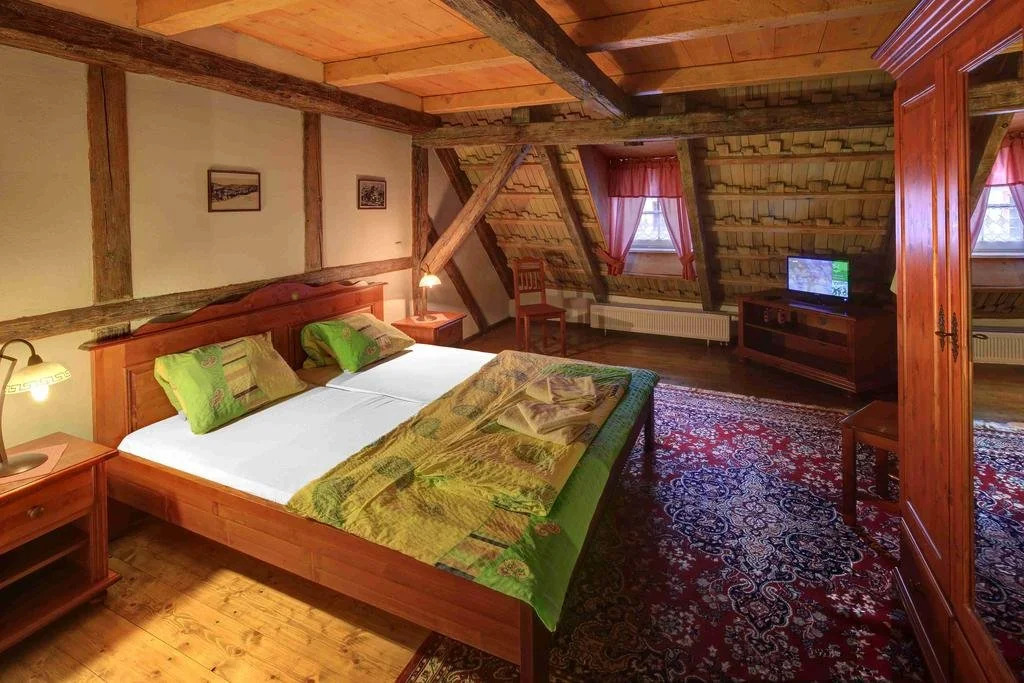 Hradní Bašta