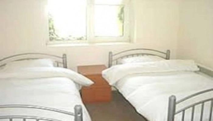 Lad Lane Apartments