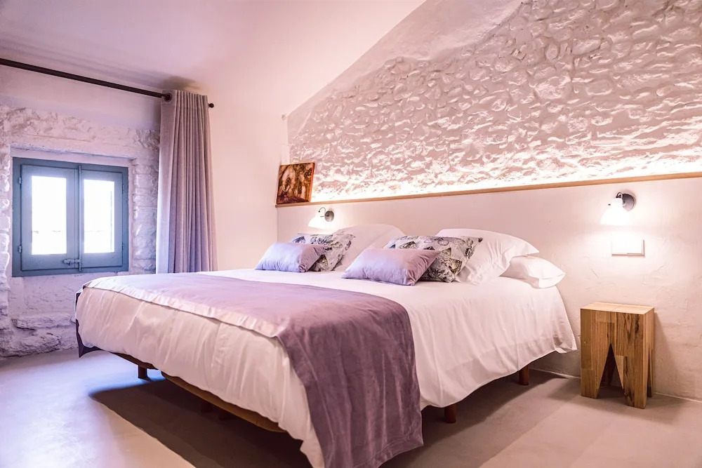 Hotel Boutique Monells Summum
