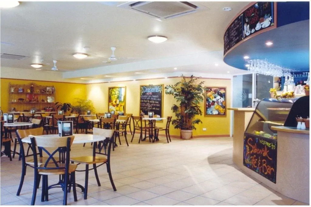 City Oasis Inn Townsville, SureStay Collection by BW