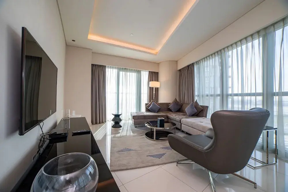 Paramount Towers 2BR Luxurious Apartment - 360 vacation