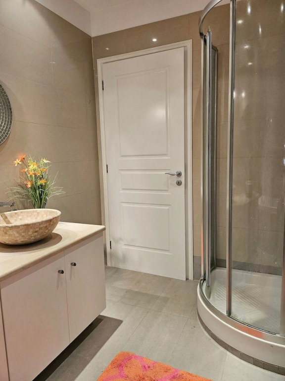 Guest Apartment Within a Villa in Lagonissi