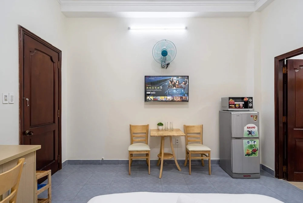 We Home Nguyen Trai