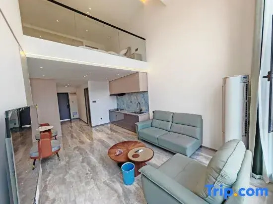 Modern Apartment at Chamber of Commerce Building