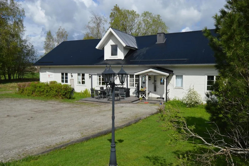 Högsnäsgården
