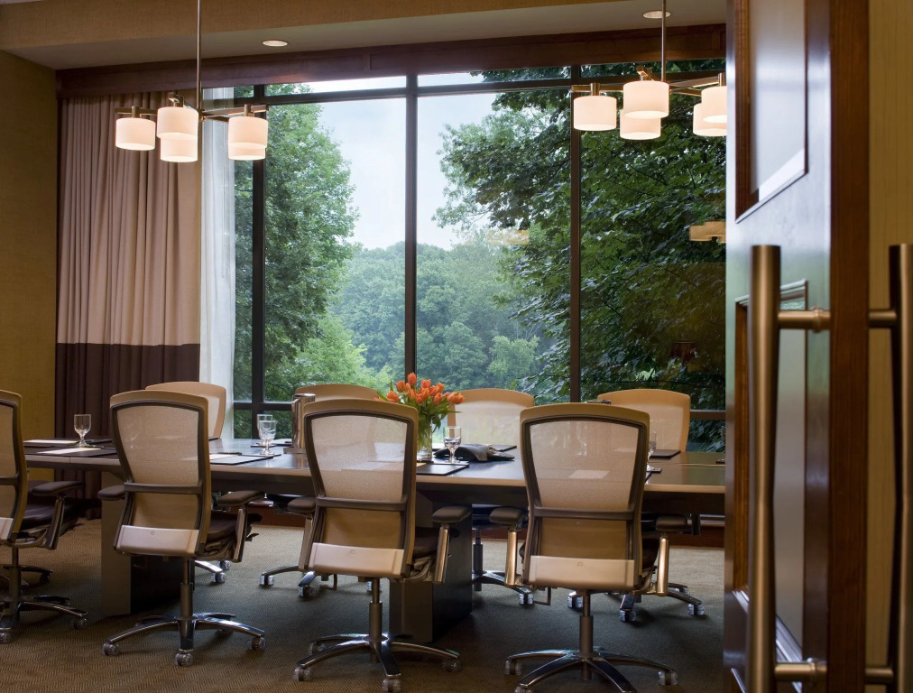Merriweather Lakehouse Hotel, Autograph Collection