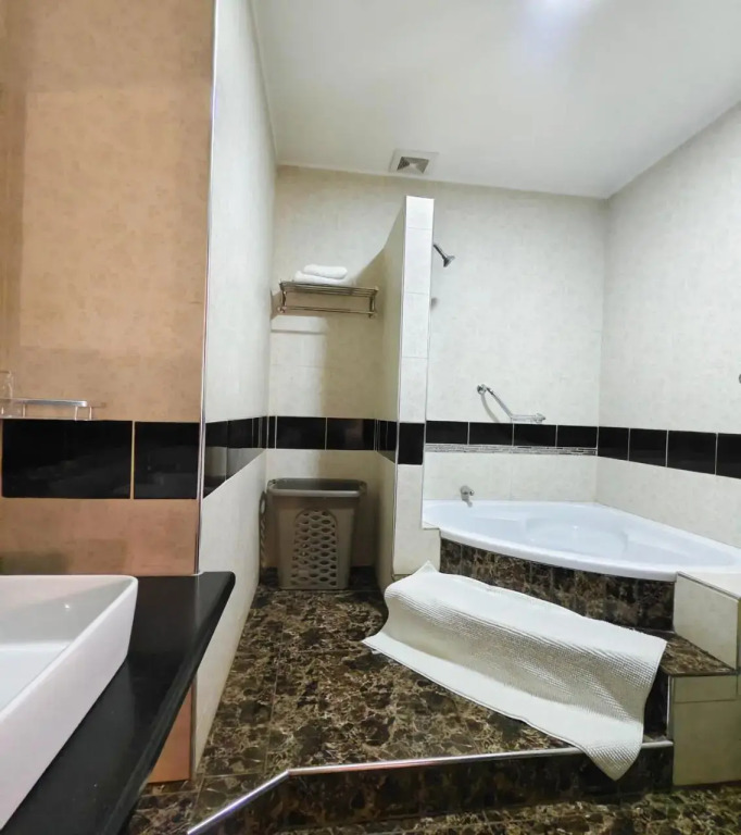 Mlambe Lodges Area 12
