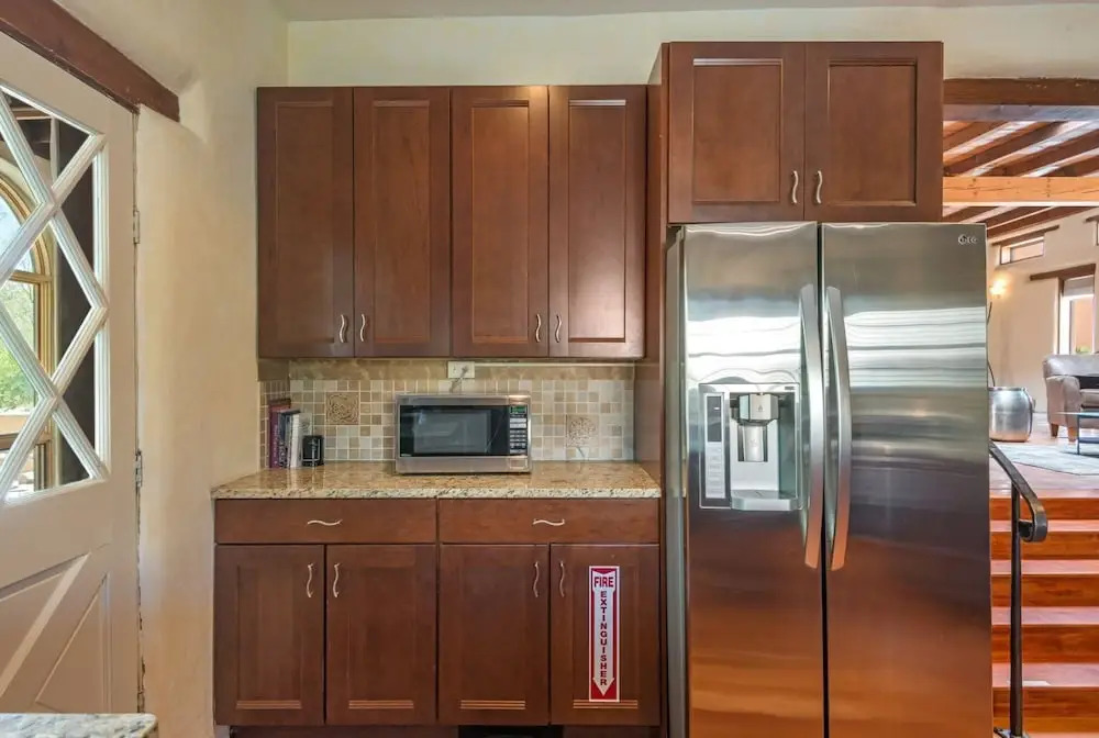 Apodaca - Spacious East Side Home With Countryside Views