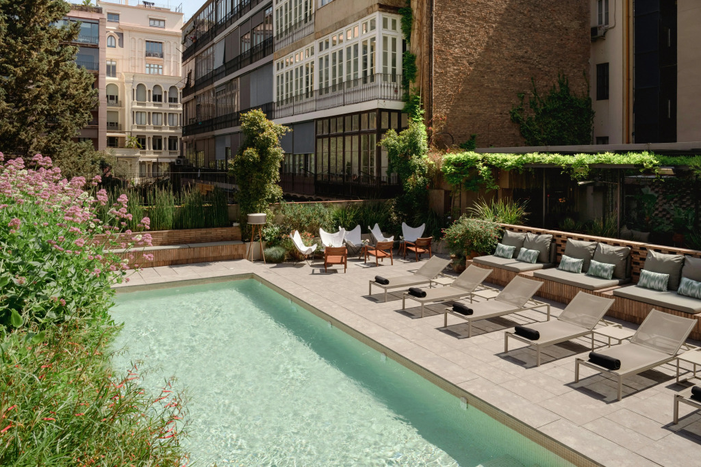 Alexandra Barcelona Hotel, Curio Collection by Hilton