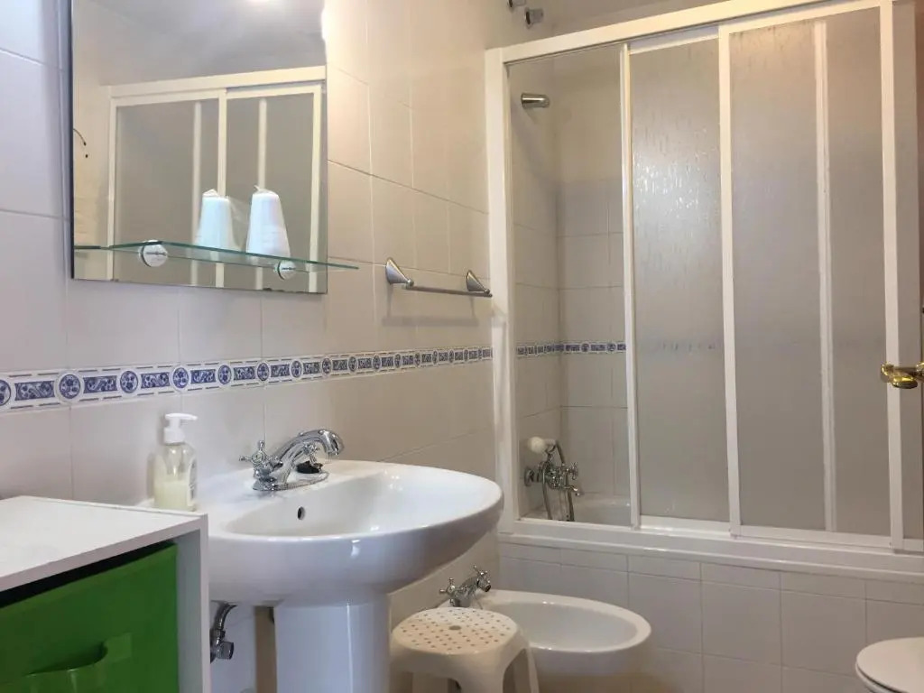 Vetonia Home