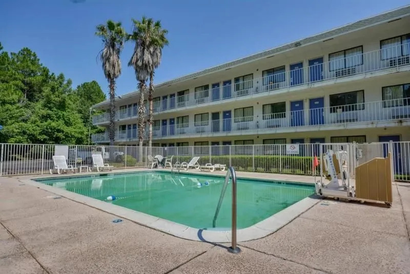 Rodeway Inn
