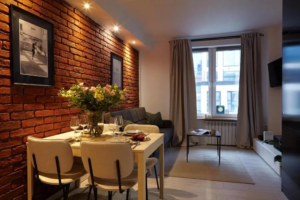 oompH Warsaw Central Premium Apartments