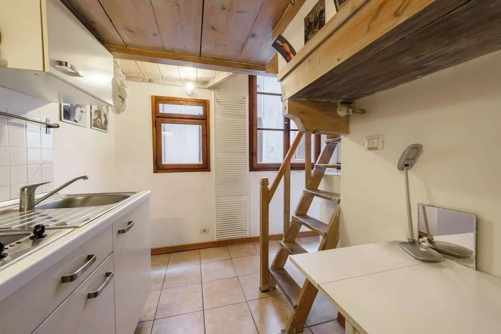 Montebello Studio by Mmega