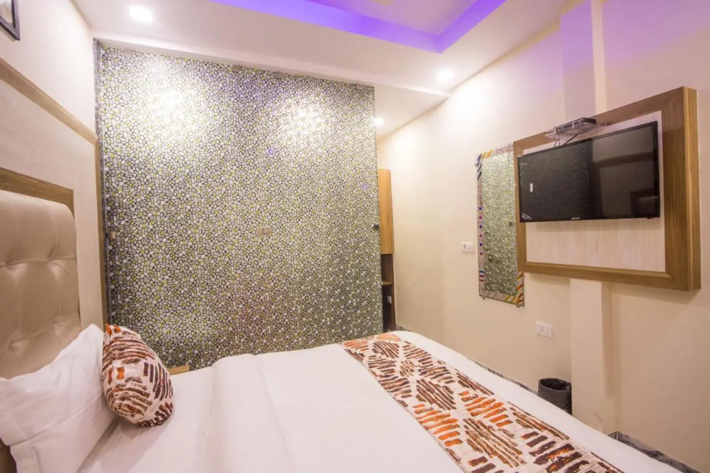 Hotel Harsha International
