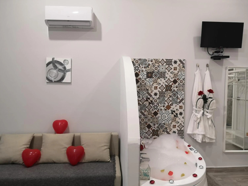 ERES EMÉRITA "Apartamentos & Suites"